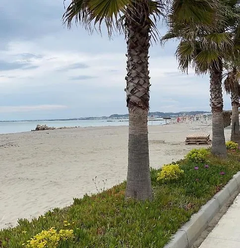 Hotel Diell Complex , Qerret Golem (Tirana)